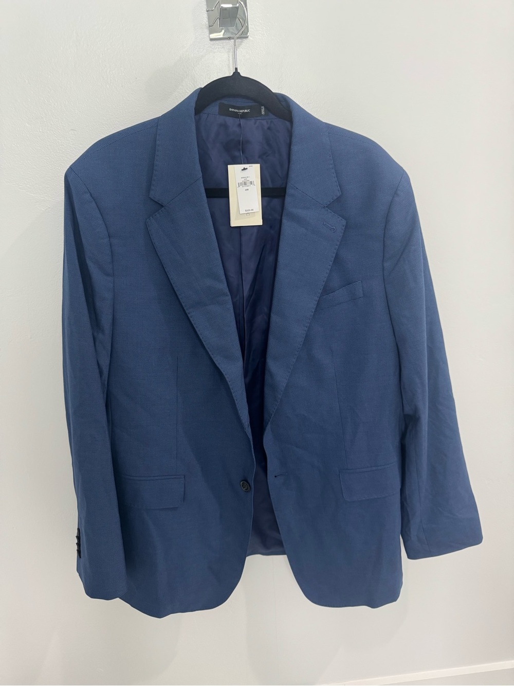 Banana Republic Men's Blue tailored trouser jacket 44r and pants 35x30